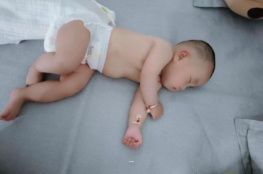 国内正规代孕志愿者27周肚子疼